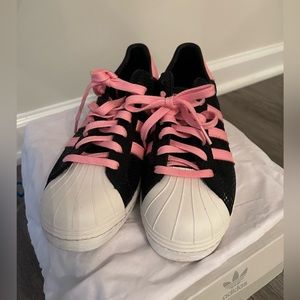 👟👟Mens Custom Made Adidas Superstar, Black/White/Pink Size: 10.5 🖤💕